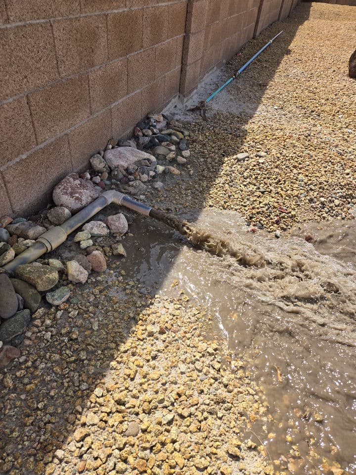 Featured post - Understanding the Difference Between DE Filter Backwashing and Cleaning